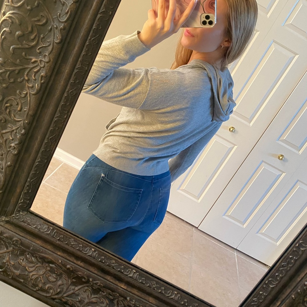 Cropped Hoodie